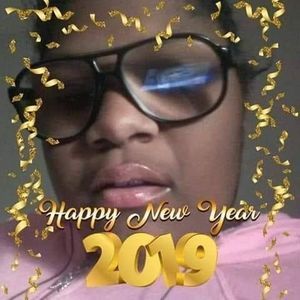 Meet your Posher, Rayven